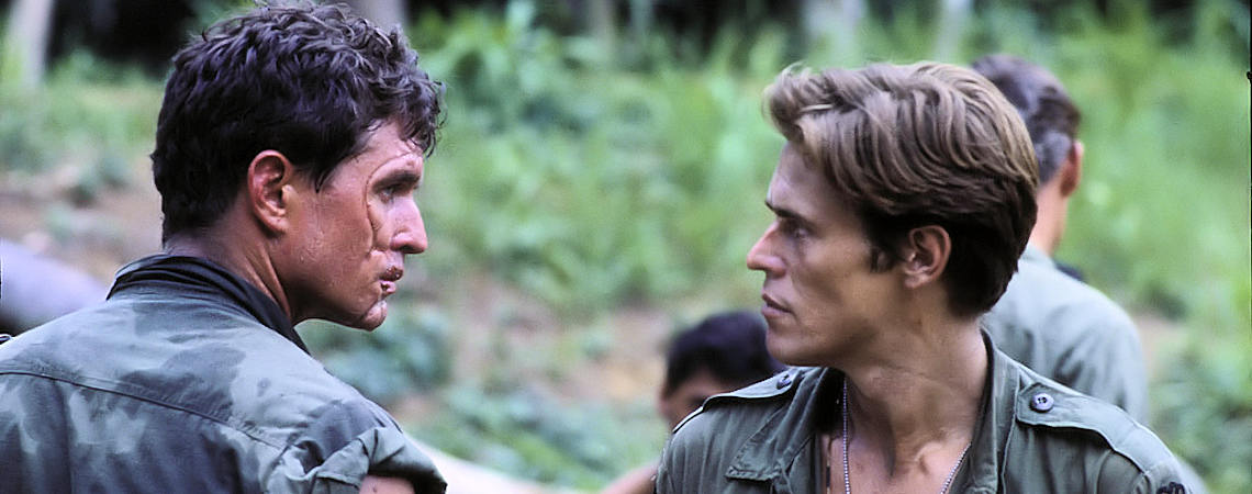 Tom Berenger, Willem Dafoe | "Platoon" (1986) *