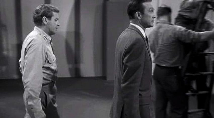 Richard Basehart, Warren Stevens | "Voyage to the Bottom of the Sea" (1964)
