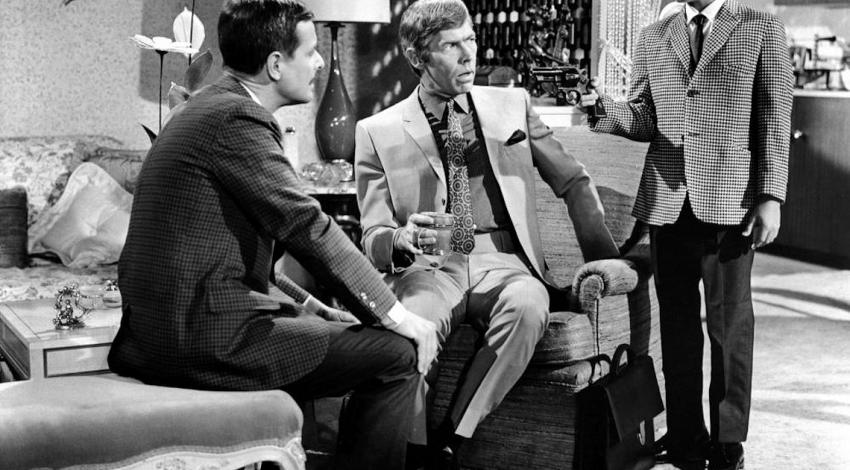 William Daniels, James Colburn, Sheldon Collins | "The President's Analyst" (1967)